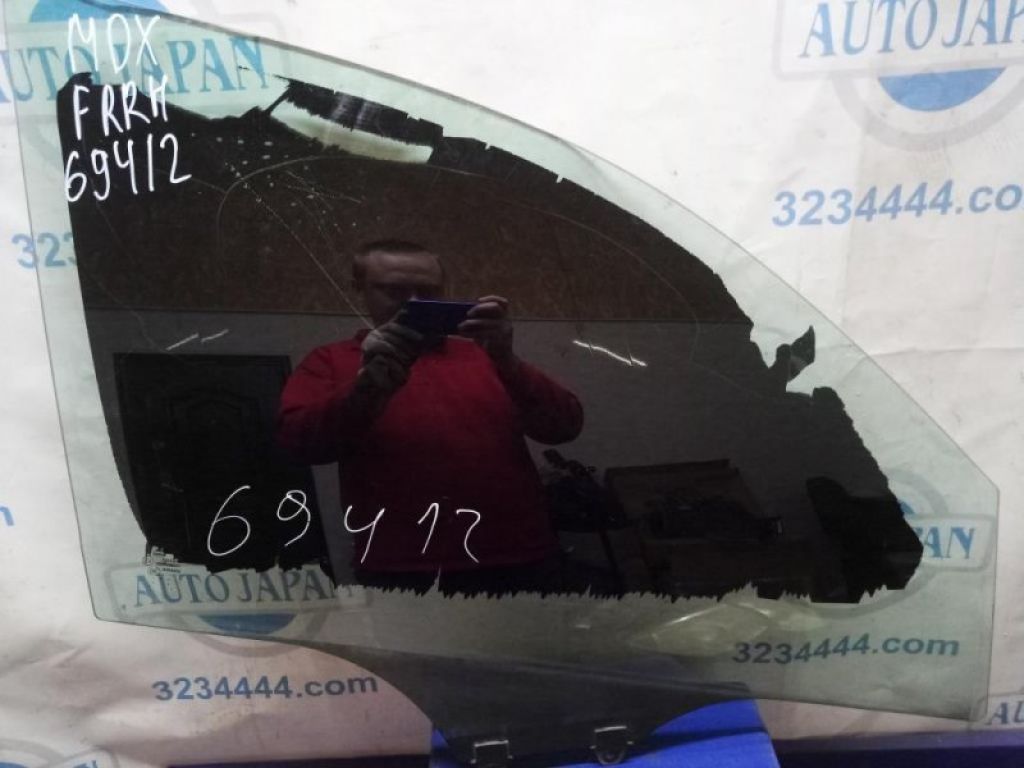 73300-STX-A00 | Стекло двери передн. прав. ACURA MDX (YD2) 06-13