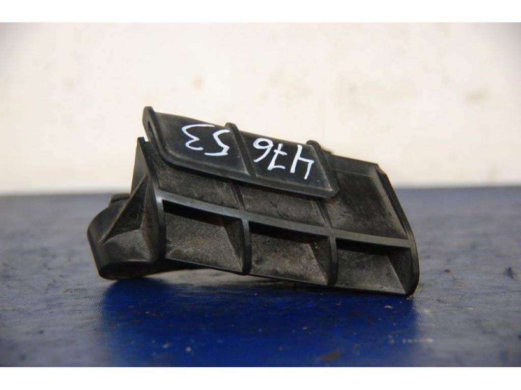 Кронштейн заднего бампера лев. LEXUS GS350 GS300 05-11