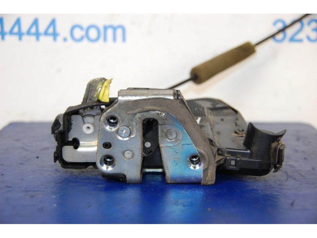 69040-06180 | Замок двери передн. лев. LEXUS ES350 06-12 - Фото 2