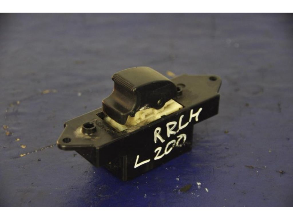Кнопка склопідіймача MITSUBISHI L200 06-14 - Фото 2