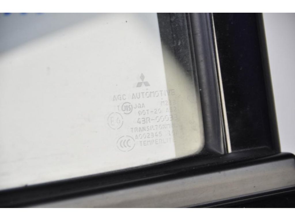 MR436987 | Скло дверей глухе задн. лів. MITSUBISHI PAJERO 06-21 - Фото 2