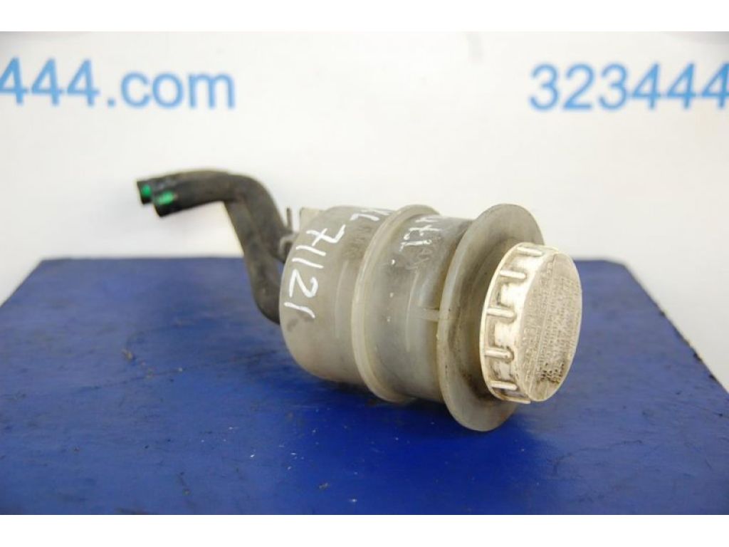 MN101937 | Бачок гідропідсилювача керма MITSUBISHI OUTLANDER XL 05-13