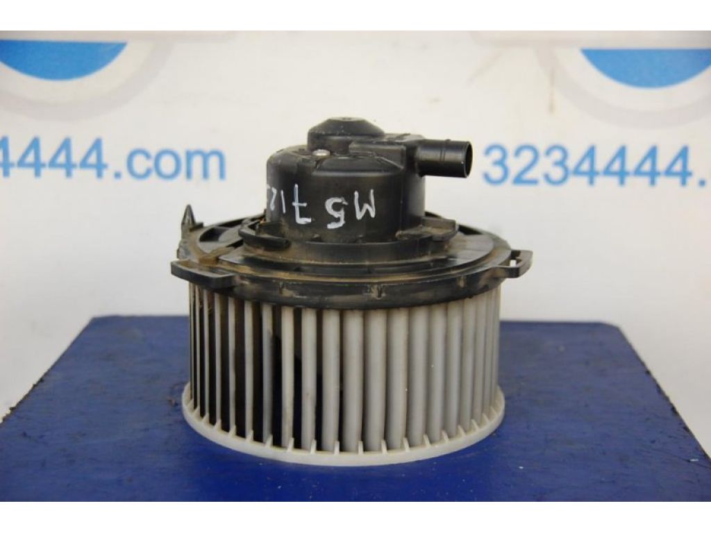 CE49-61-B10 | Моторчик печки MAZDA 5 CR 05-10