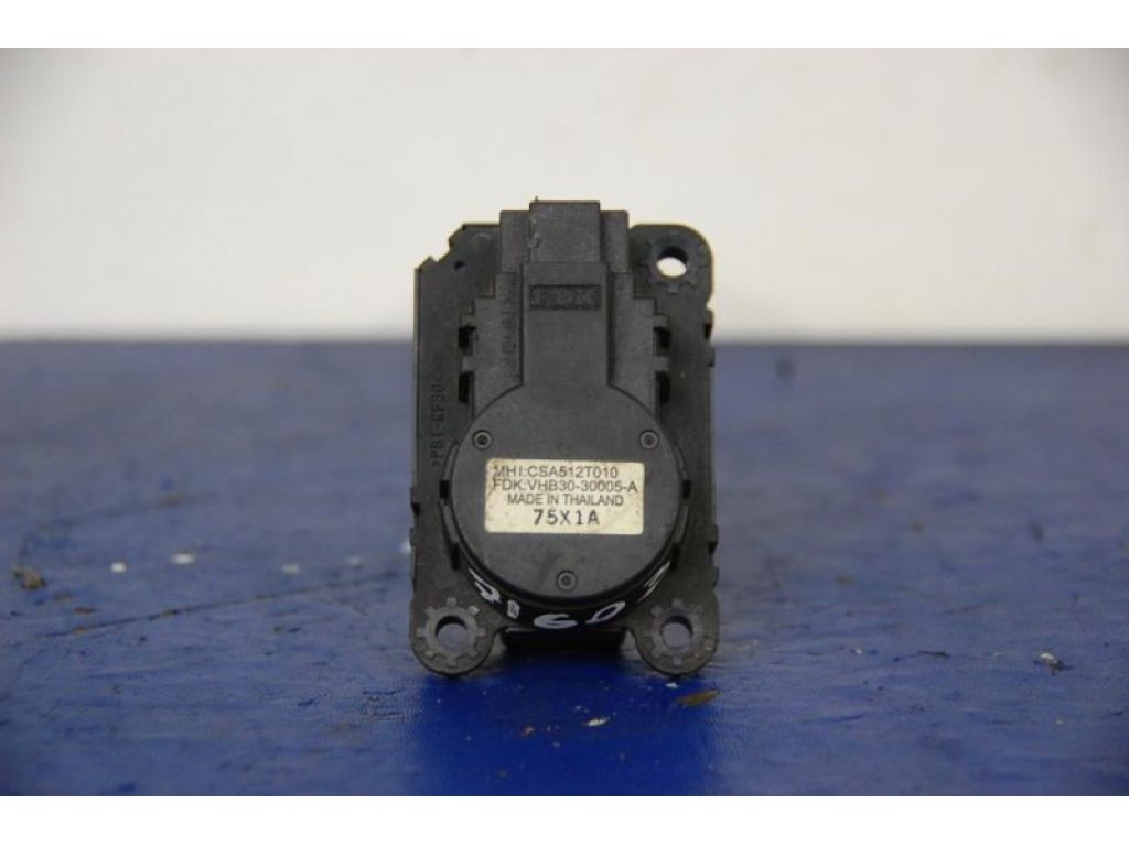 7820A080 | Моторчик заслонки печки MITSUBISHI OUTLANDER 03-07