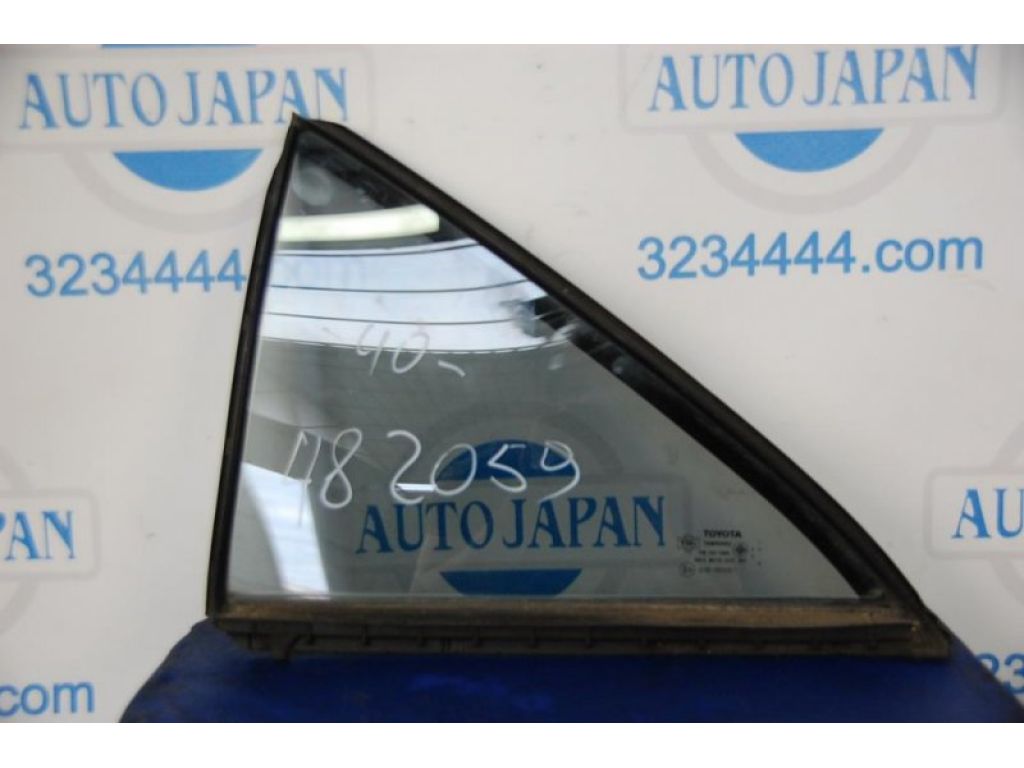 68124-33060 | Скло дверей глухе задн. лів. TOYOTA CAMRY 40 06-11