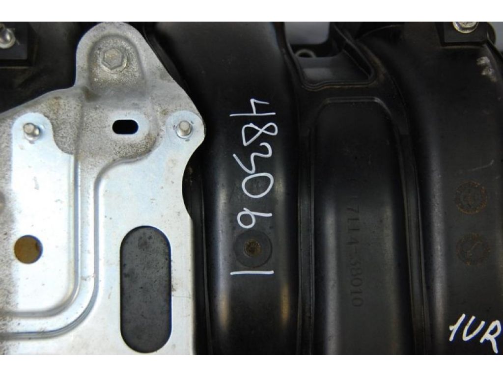 17120-38021 | Колектор впускний LEXUS LS460 06-12 - Фото 2