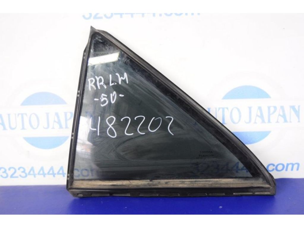 68124-06130 | Стекло двери глухое задн. лев. TOYOTA CAMRY 50 12-15