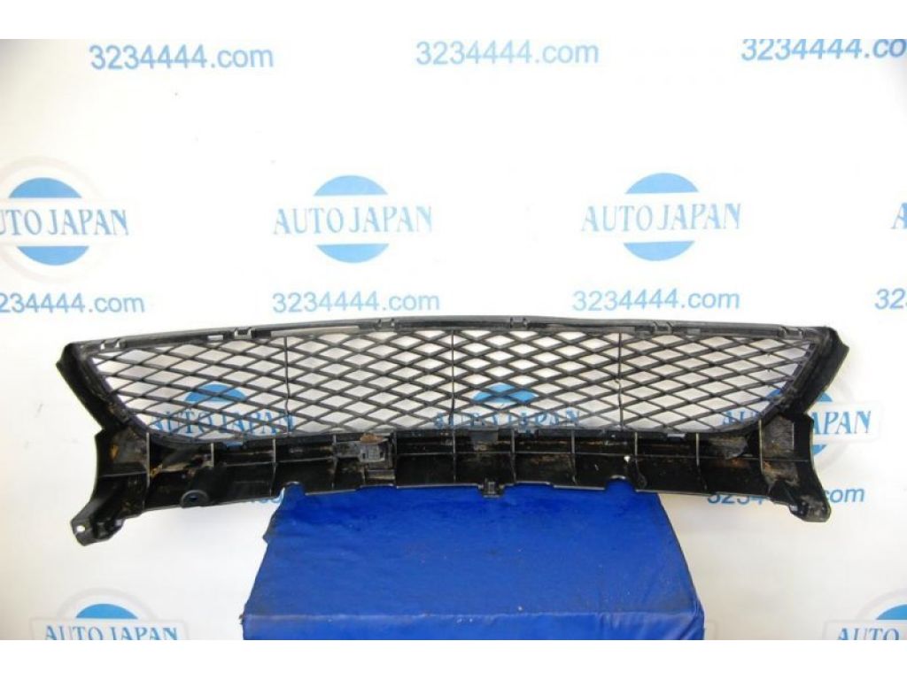 BN8V-50-1T0B | Решітка переднього бампера MAZDA 3 BK 03-08 - Фото 3