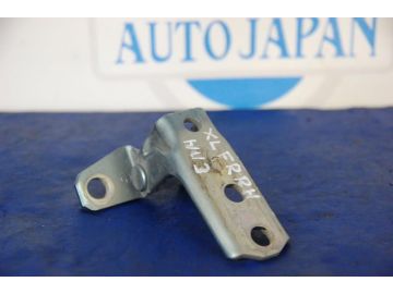 Петля двери нижняя передн. прав. MITSUBISHI OUTLANDER XL 05-13