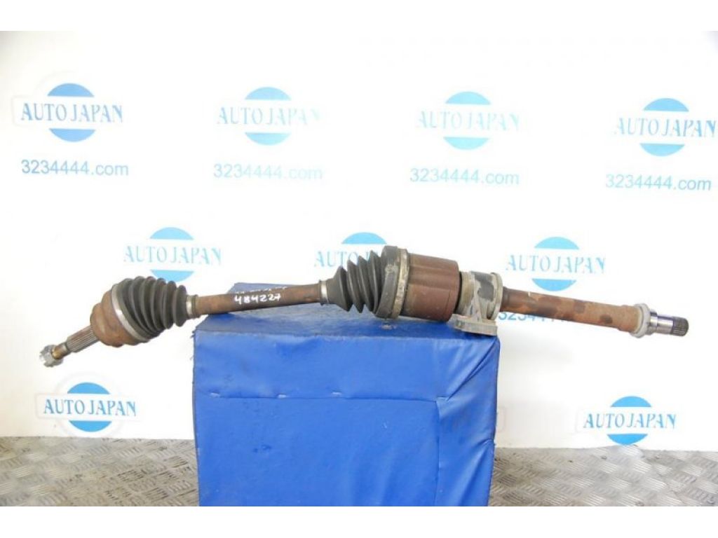 3815A138 | Привід передній прав. MITSUBISHI OUTLANDER XL 05-13