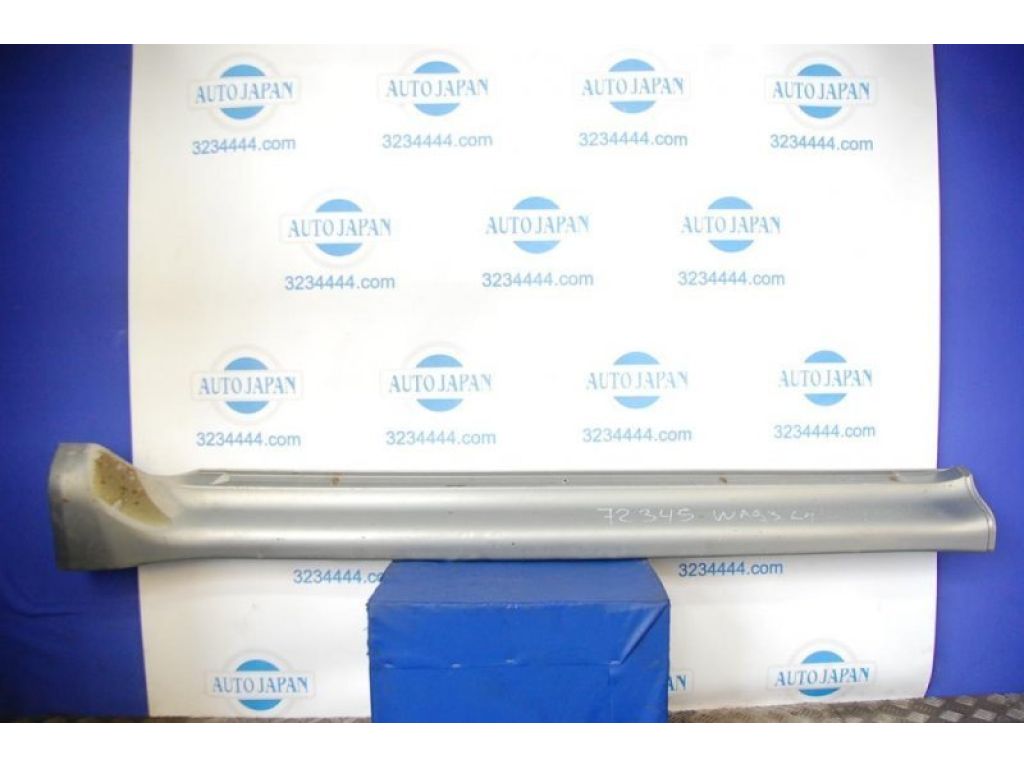 MN117299XB | Накладка порогу зовнішня лів. MITSUBISHI PAJERO 99-06