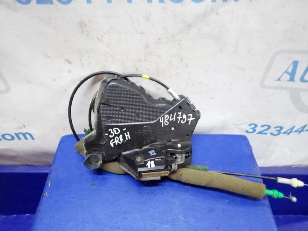 69030-33231 | Замок двери передн. прав. TOYOTA CAMRY 30 02-06