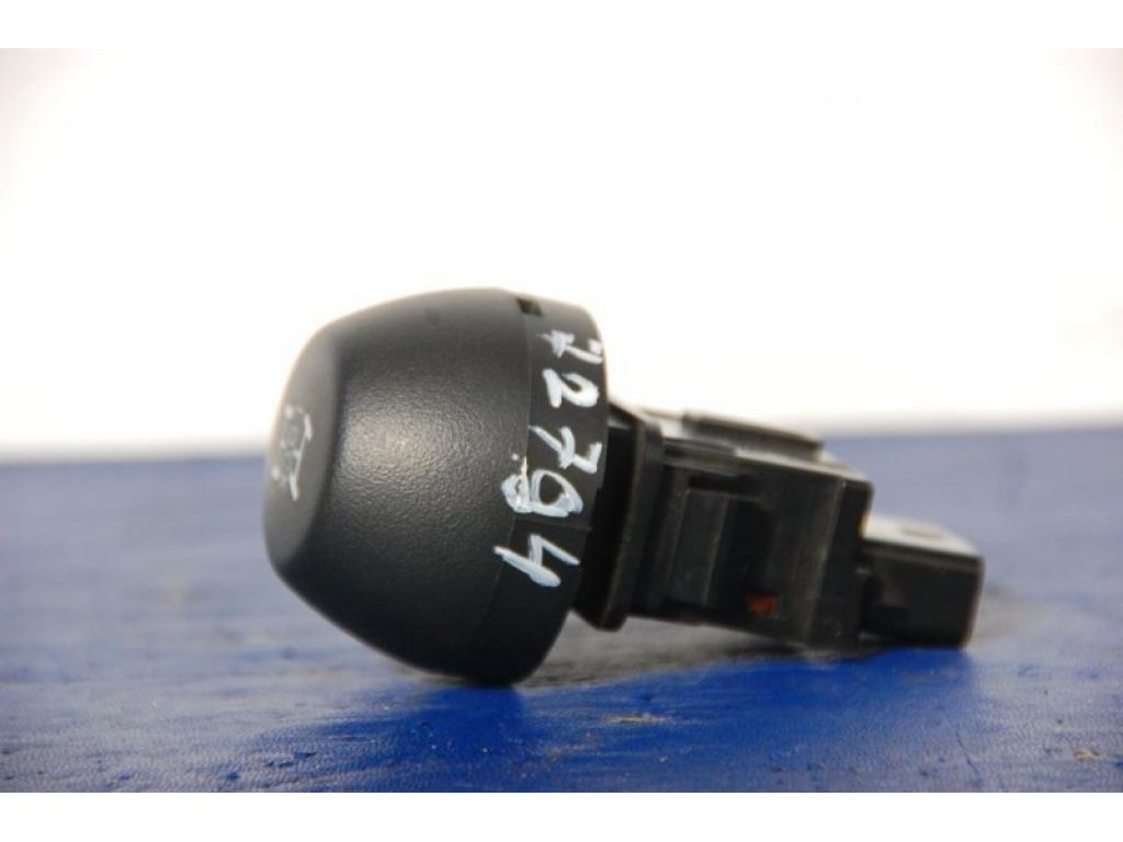 84724-42020 | Кнопка увімкнення повного приводу TOYOTA RAV4 05-12 - Фото 2