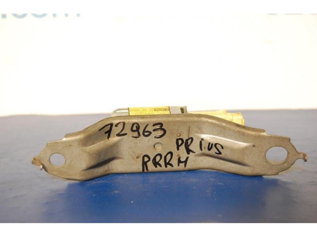 Датчик удару TOYOTA PRIUS - 20 03-11 - Фото 2