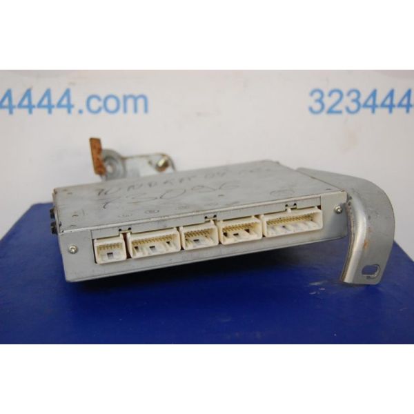 Блок електронний TOYOTA TUNDRA 07-13 86104-48010 — 3