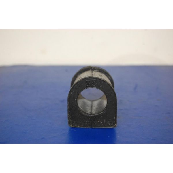 Втулка стабілізатора задня NISSAN TERRANO 86-92 54613-41G00 — 2