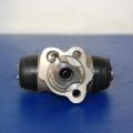 47570-20060 | Суппорт тормозной задн. лев. TOYOTA COROLLA E110 95-00 - Превью 2