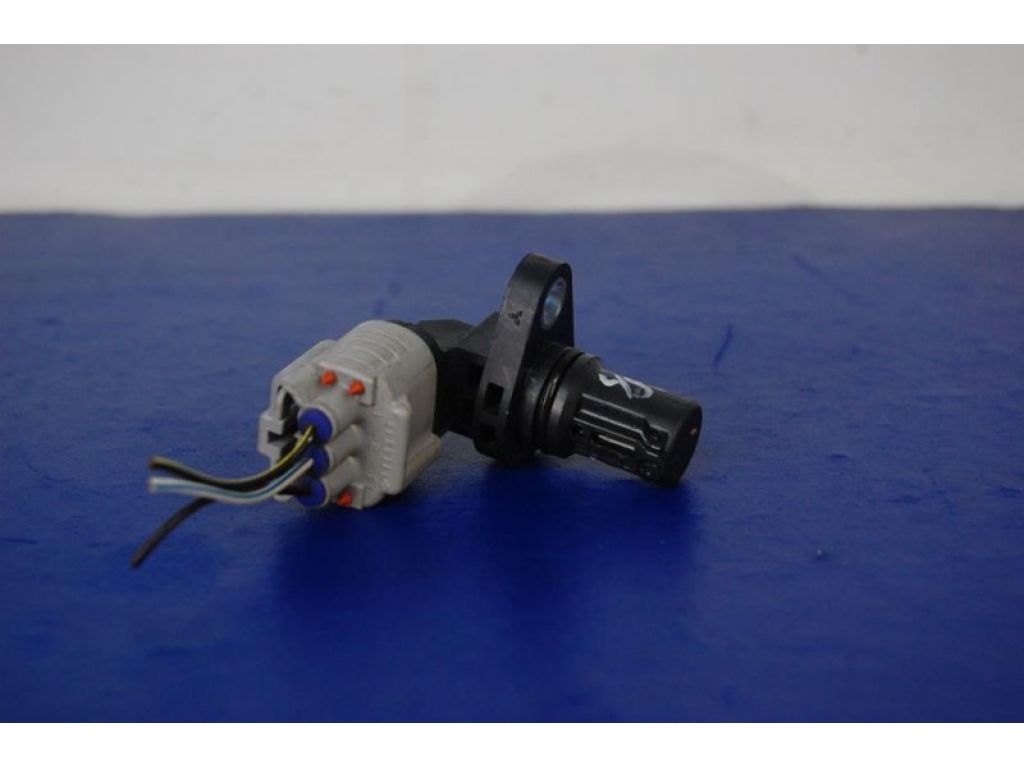 33220-64L20 | Датчик положения коленвала SUZUKI KIZASHI 09-14