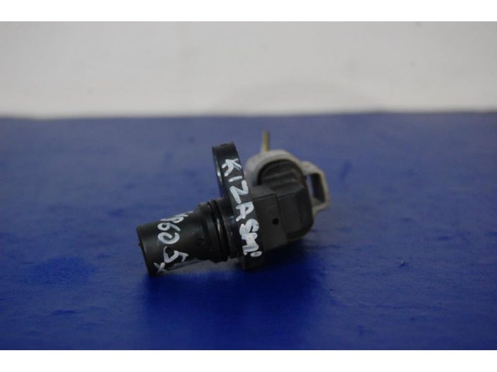 33220-64L20 | Датчик положения коленвала SUZUKI KIZASHI 09-14 - Фото 2
