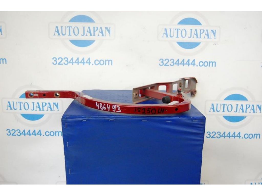 Петля кришки багажника лів. LEXUS IS250/350 05-13
