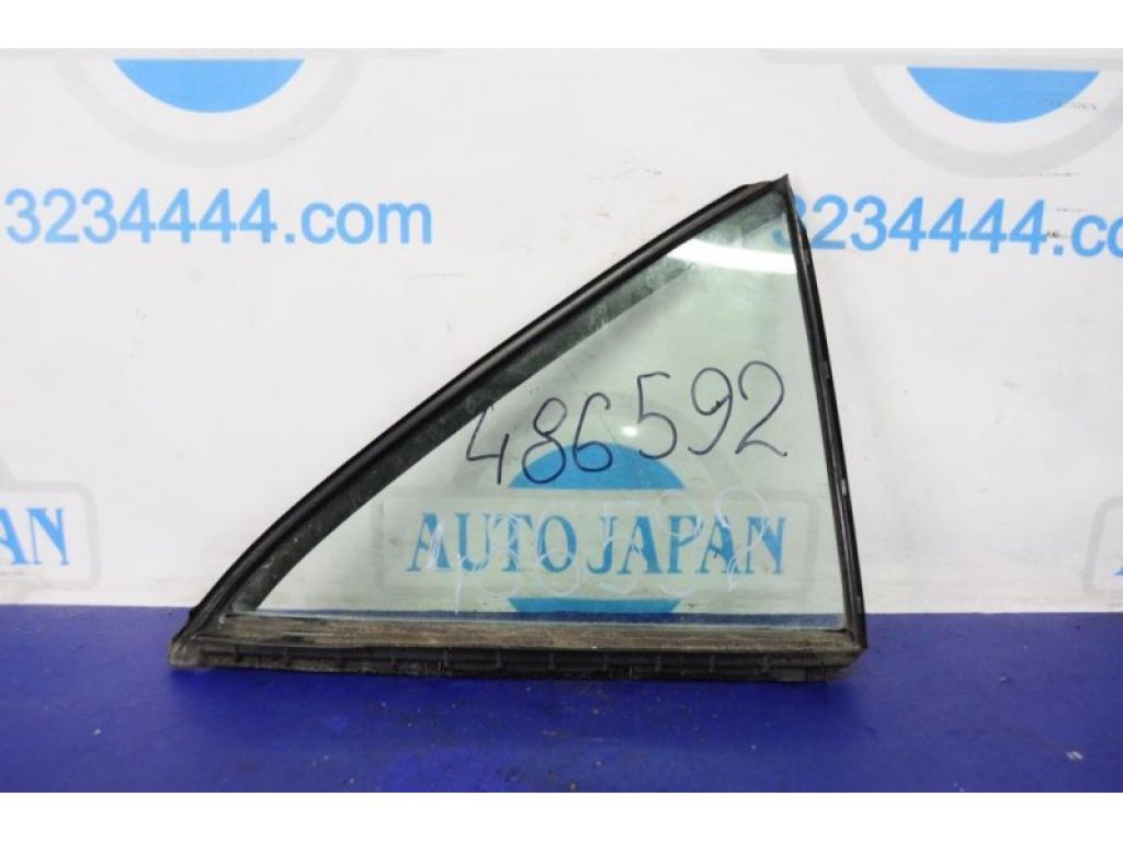 68123-33060 | Скло дверей глухе задн. прав. TOYOTA CAMRY 40 06-11