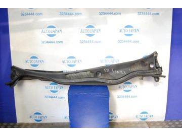 Пластик під лобове скло / Жабо LEXUS GS350 GS300 05-11