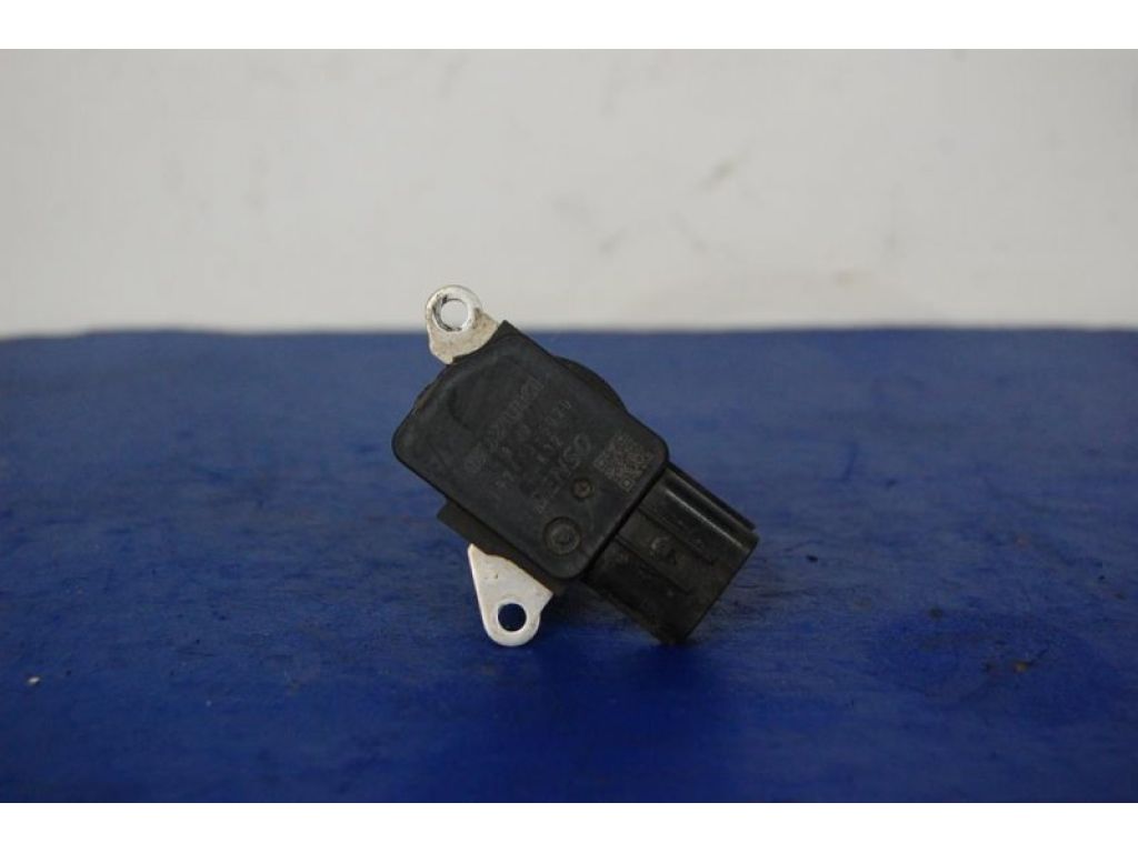 13800-80J00 | Витратомір повітря SUZUKI SX4 06-13 - Фото 2