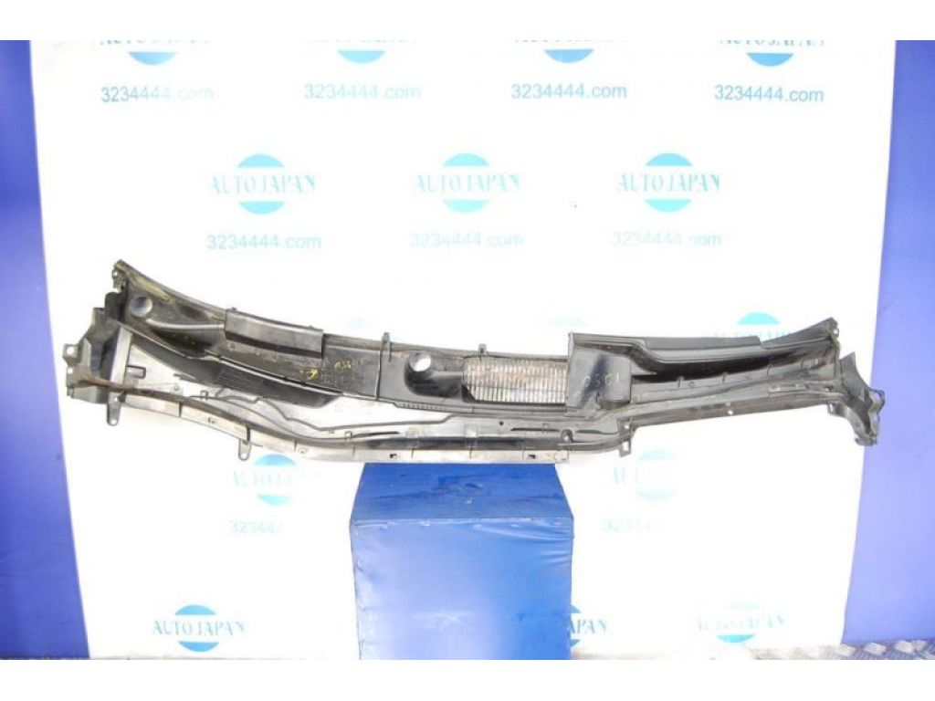 Пластик под лобовое стекло / Жабо LEXUS IS250/350 05-13 - Фото 3