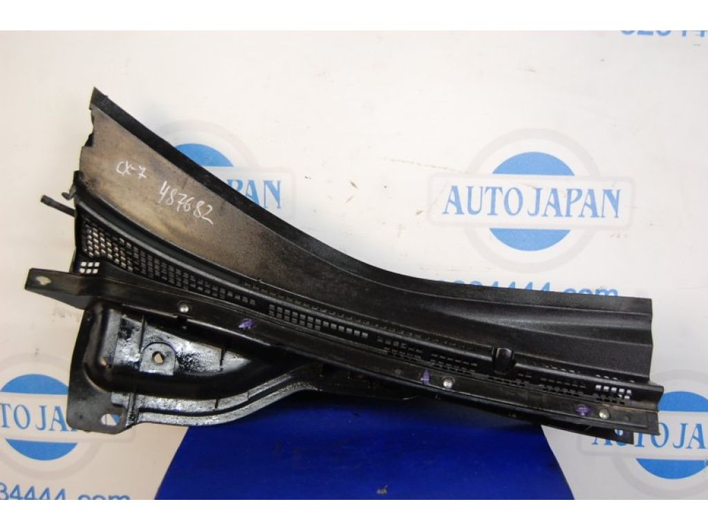 EG21-50-7R0J | Пластик під лобове скло / Жабо прав. MAZDA CX-7 06-12