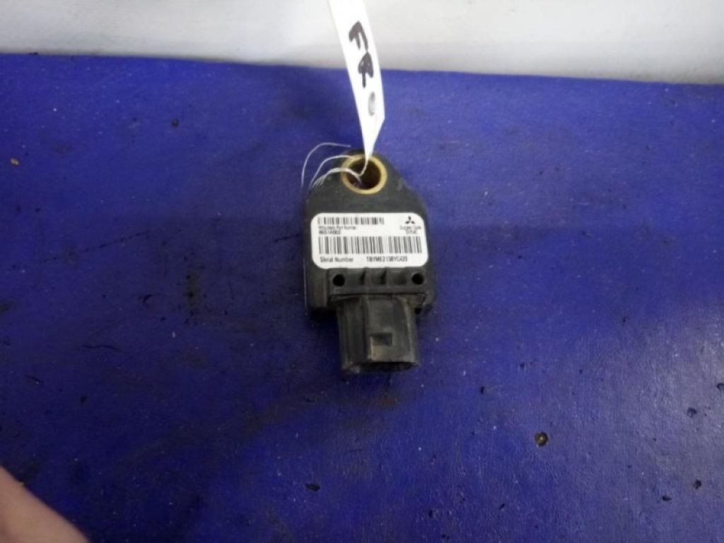 Датчик удару MITSUBISHI OUTLANDER XL 05-13 - Фото 2