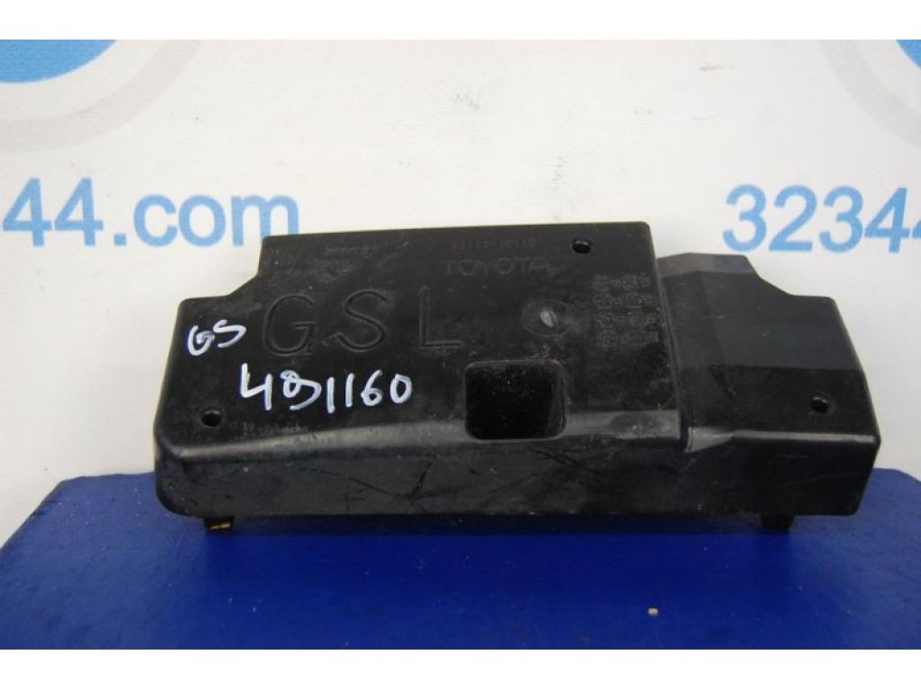 Кронштейн переднього бампера лів. LEXUS GS350 GS300 05-11