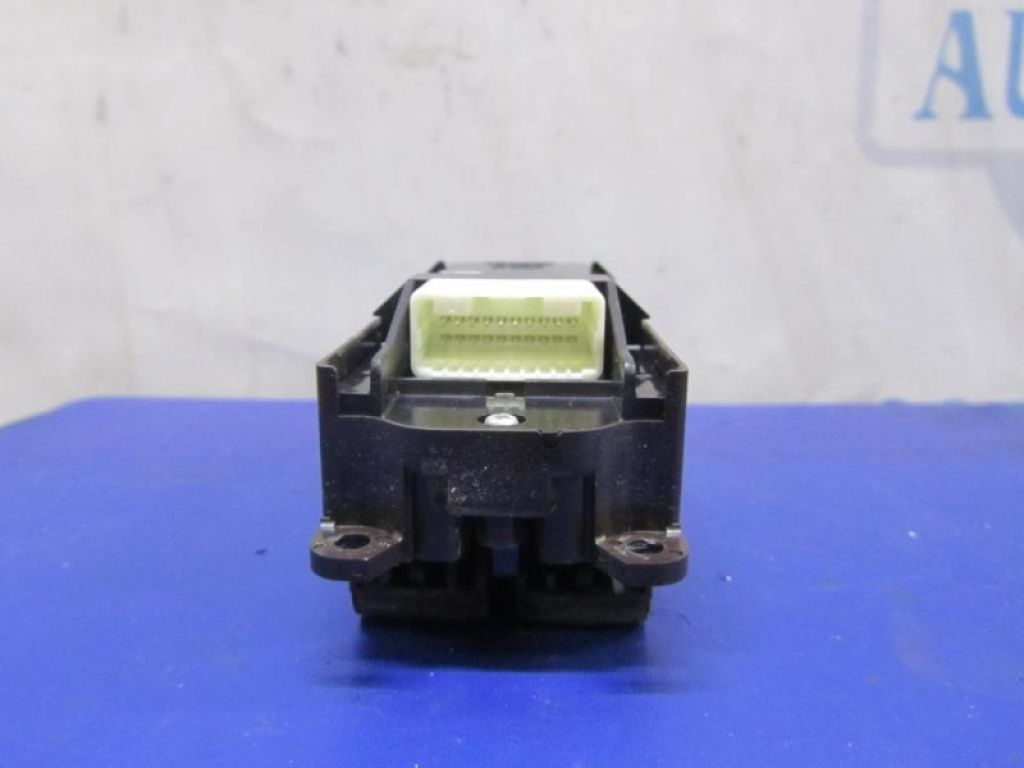 84040-33070 | Блок керування склопідіймачами передн. лів. LEXUS ES350 06-12 - Фото 3