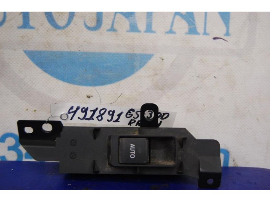 84030-30100 | Кнопка стеклоподъемника LEXUS GS350 GS300 05-11