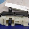 84030-30100 | Кнопка стеклоподъемника LEXUS GS350 GS300 05-11 - Превью 3