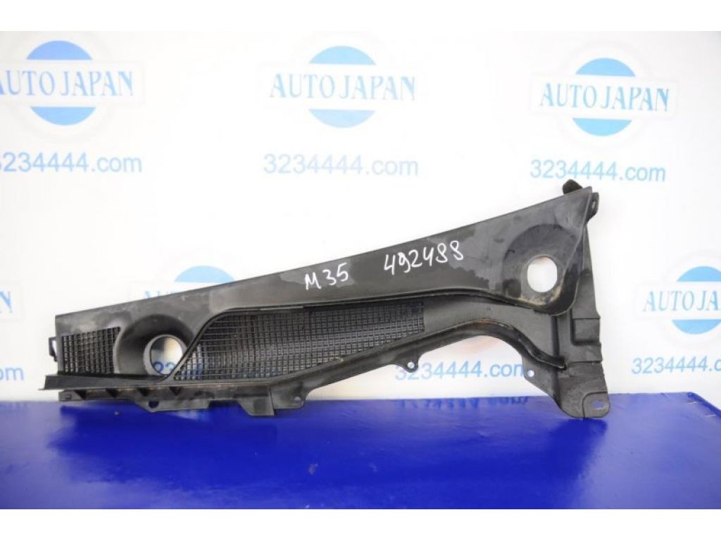 66863-EH100 | Пластик под лобовое стекло / Жабо лев. INFINITI M35/M45 04-10