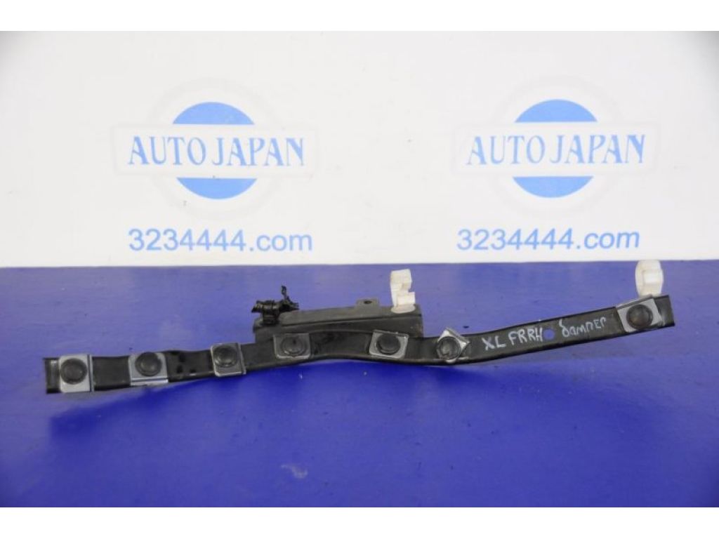 6400A472 | Кронштейн крепления фары передн. прав. MITSUBISHI OUTLANDER XL 05-13