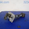 Обмежувач дверей передн. лів. MAZDA PREMACY 98-03