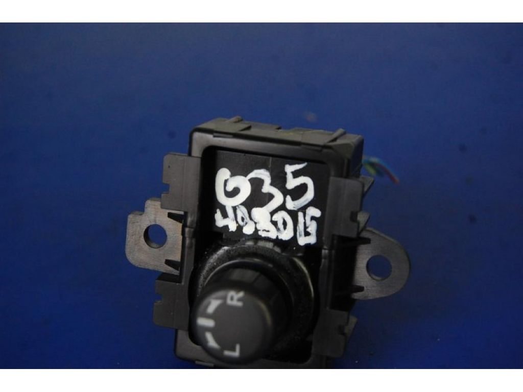 Кнопка INFINITI G35 03-07 - Фото 2