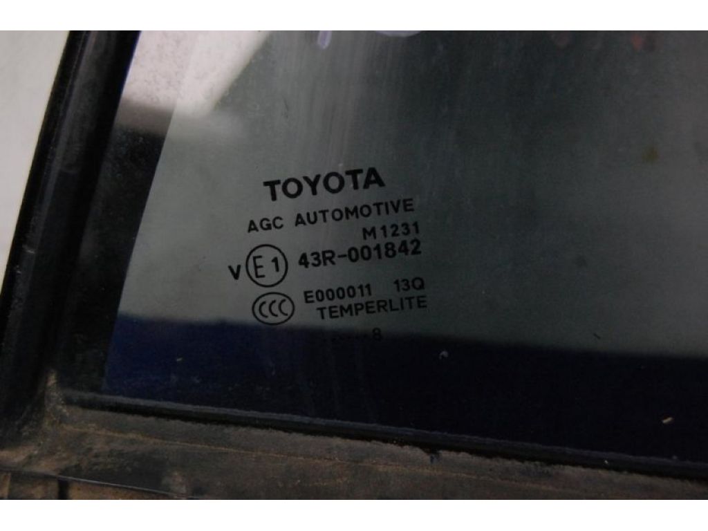 68123-02170 | Стекло двери глухое задн. прав. TOYOTA AURIS 06-12 - Фото 3