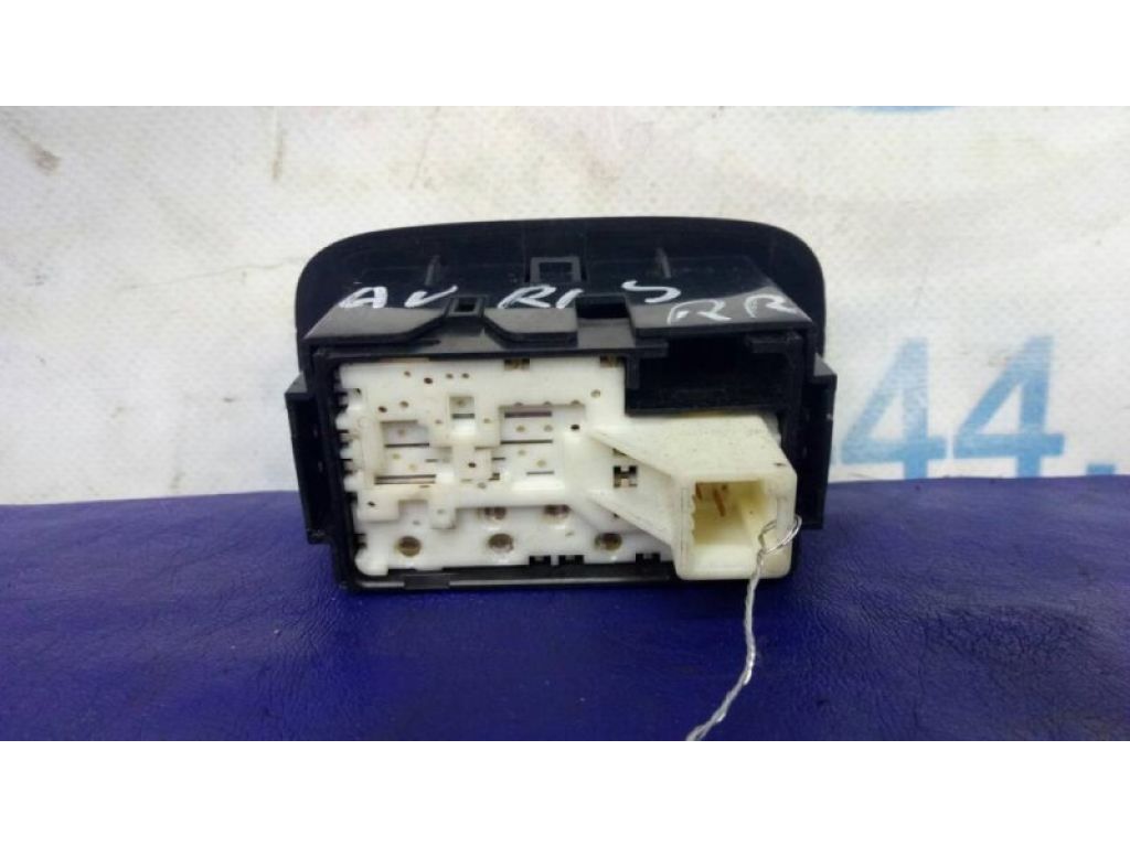 84810-33120 | Кнопка стеклоподъемника TOYOTA AURIS 06-12 - Фото 3