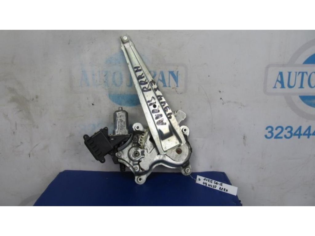 69830-02240 | Склопідйомник задн. прав. TOYOTA AURIS 06-12