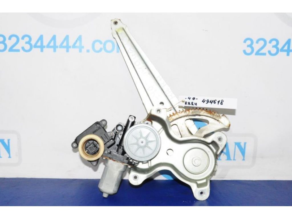 69803-33050 | Стеклоподъемник задн. прав. TOYOTA CAMRY 40 06-11