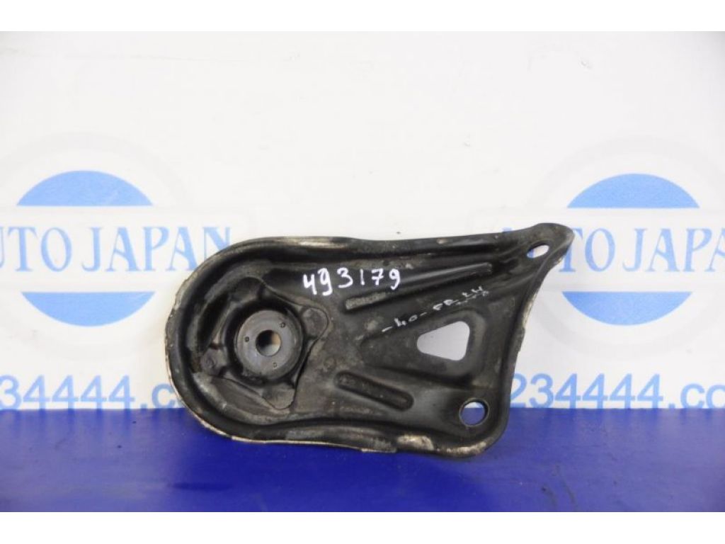 51024-07010 | Крепление балки подвески задн. лев. TOYOTA CAMRY 40 06-11