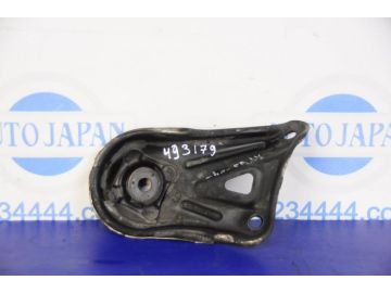 Крепление балки подвески задн. лев. TOYOTA CAMRY 40 06-11
