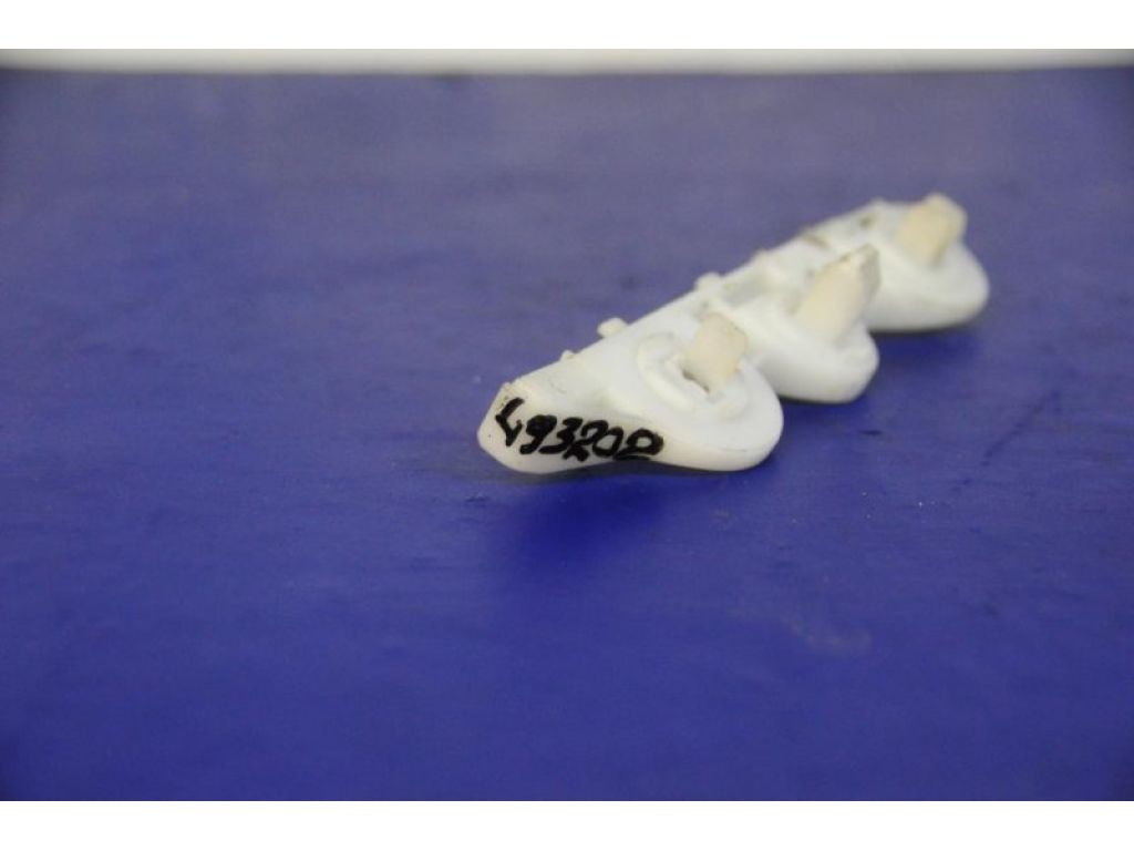 6400C455 | Кронштейн переднього бампера (на крилі) лів. MITSUBISHI OUTLANDER XL 05-13 - Фото 3