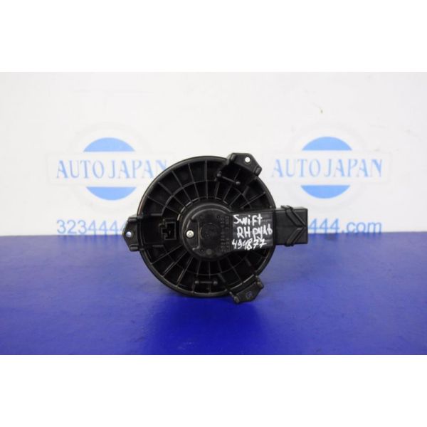 Моторчик пічки SUZUKI SWIFT 04-11 272700-0301 — 2