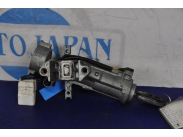 Замок запалювання прав. SUZUKI SWIFT 04-11