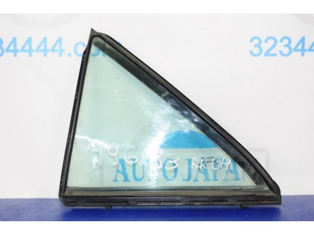 68124-06130 | Скло дверей глухе задн. лів. TOYOTA CAMRY 50 12-15