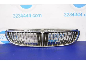 Решітка радіатора NISSAN MAXIMA A33 99-02