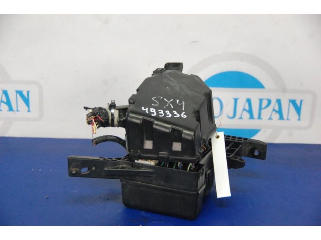 36717-80J00 | Блок запобіжників моторний відсік SUZUKI SX4 06-13